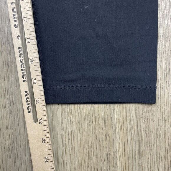 Lululemon Pants Womens 12 Black Wunder Under Crop Capri Leggings Yoga Workout - Picture 8 of 9